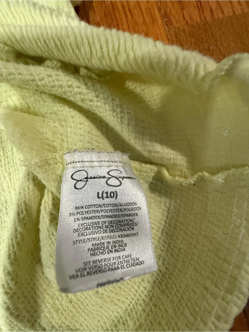 Jessica Simpson Light Yellow Ruched V-Neck Tee